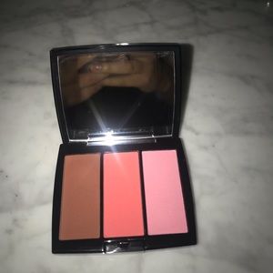Anastasia Beverly Hills blush trio